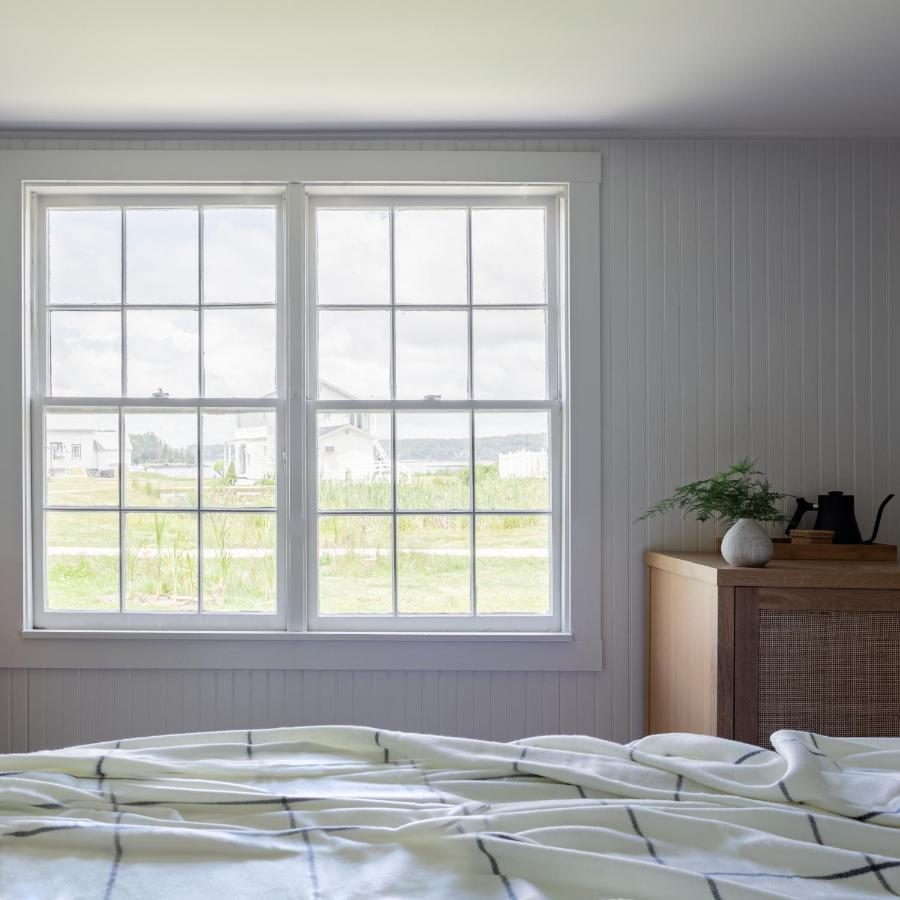 Bluebird Ocean Point Inn エクステリア 写真
